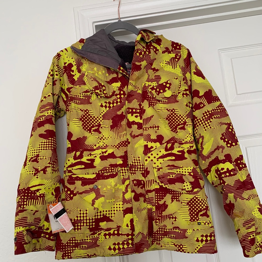 Burton women’s dry ride snowboard ski jacket